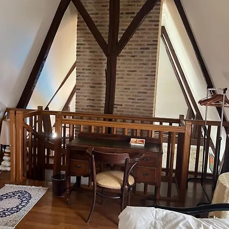 Dans Chateau Exceptionnel Piscine -golf -tennis Apartamento *