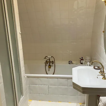 Dans Chateau Exceptionnel * Les Forges