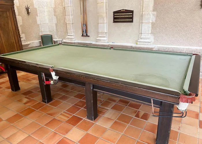 Dans Chateau Exceptionnel